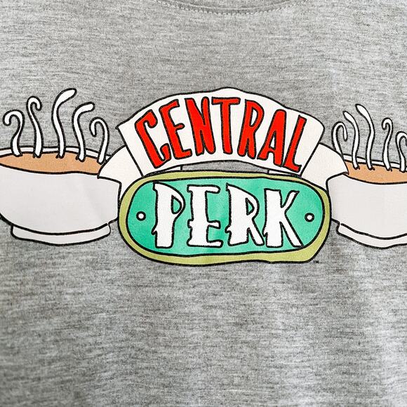 Friends Central Perk Tee Medium - Picture 2 of 5